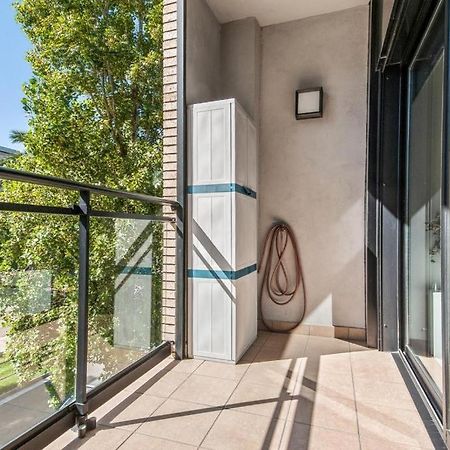 Barcelona-Forum Apartments 圣阿德里安-德贝索斯 外观 照片