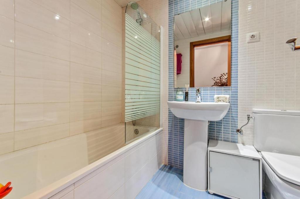 Barcelona-Forum Apartments 圣阿德里安-德贝索斯 外观 照片